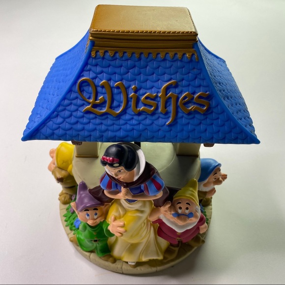 Snow White Wishing Well Plastic Disney Bank Kids - Picture 11 of 16